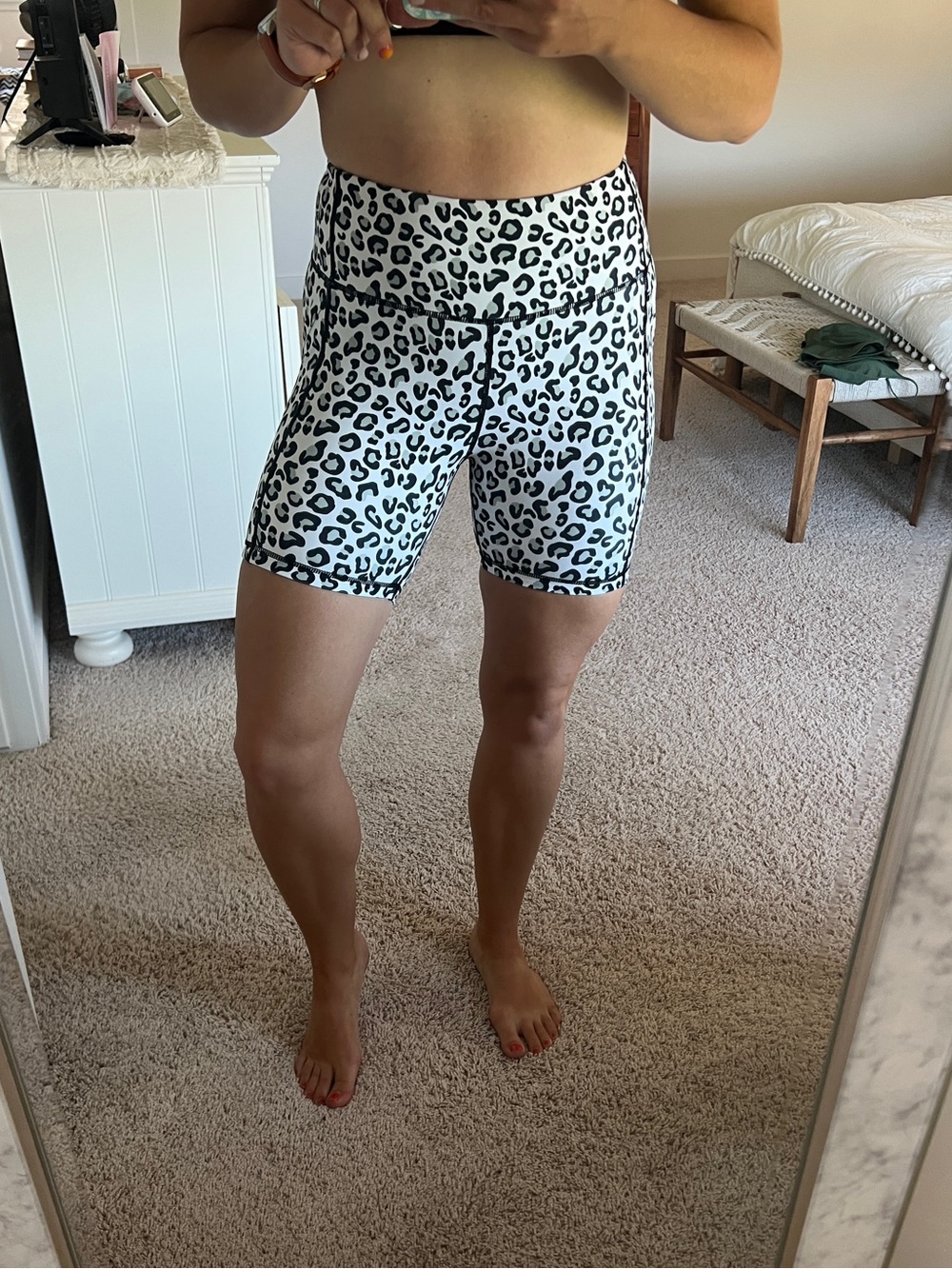 Kiava Luxe White Leopard 5” Biker Shorts Size Small High Waisted Workout Shorts